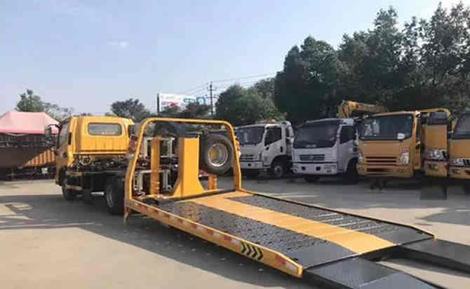 龙岗区汽车中途维修案例